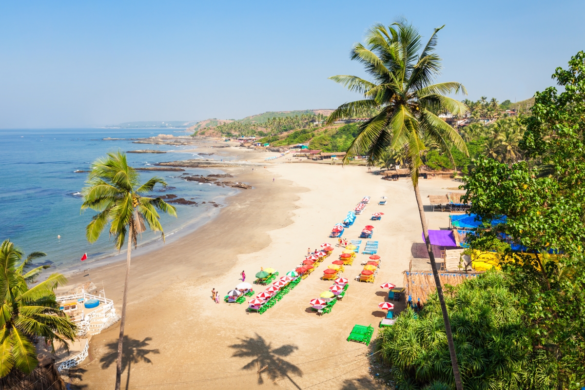 Plan a romantic trip to Goa with your bae